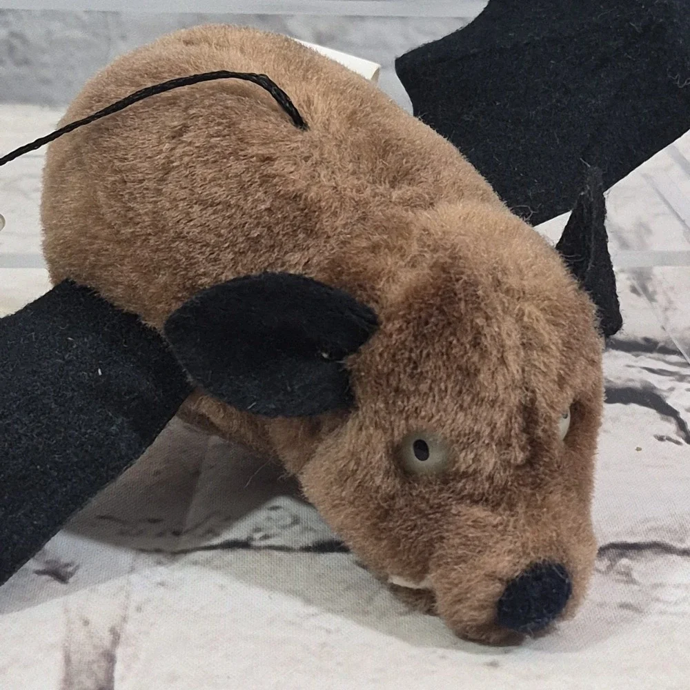 Vintage 1988 Dakin Bat Plush Suction Cup Hanging Halloween Stuffed Animal